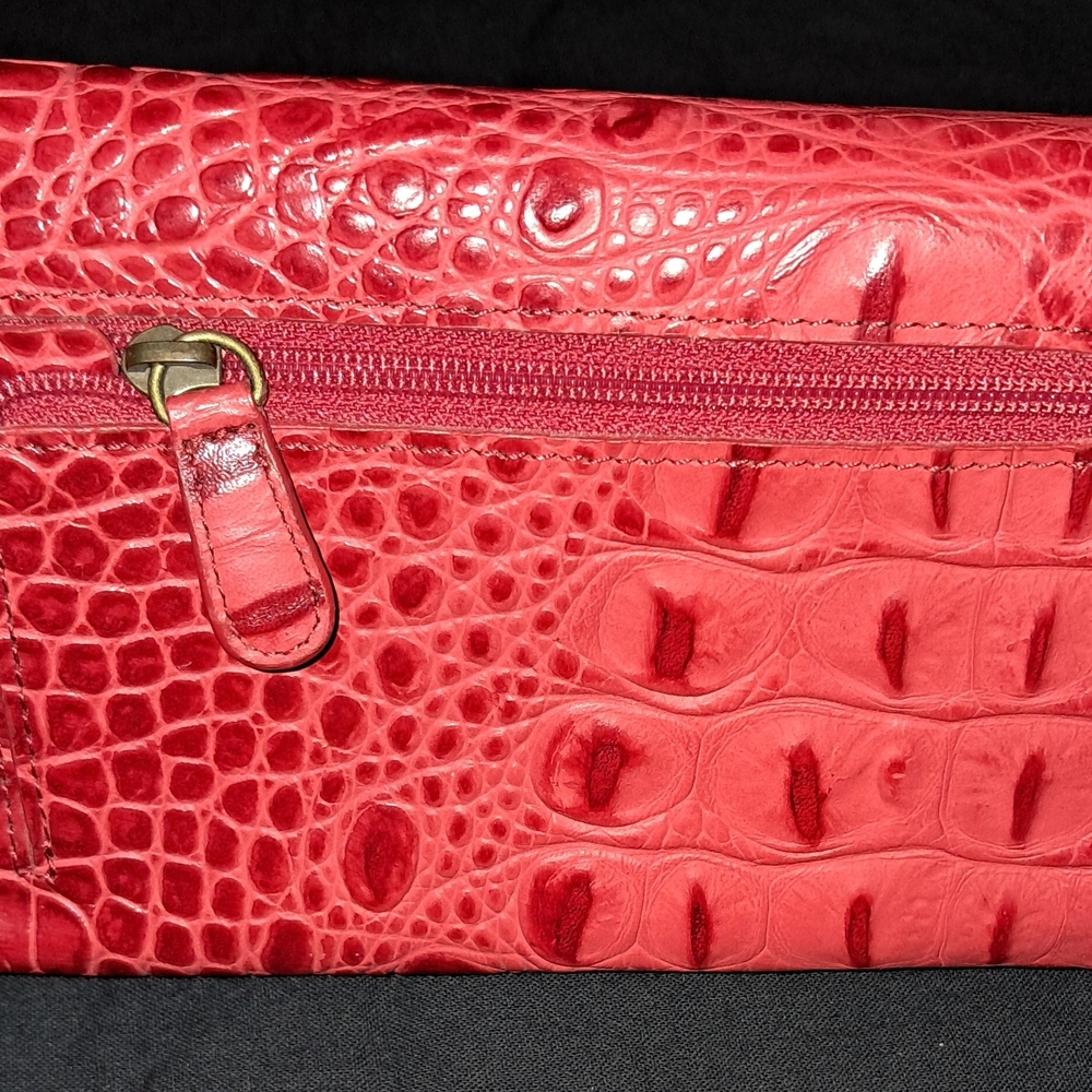 Elegant Red Crocodile-Embossed Clutch